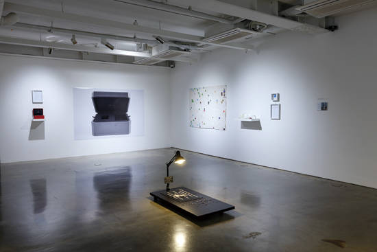 박혜수, ‘굿바이 투 러브(Goodbye to Love)’ 전시 전경, 2016. 사진 = 송은아트스페이스