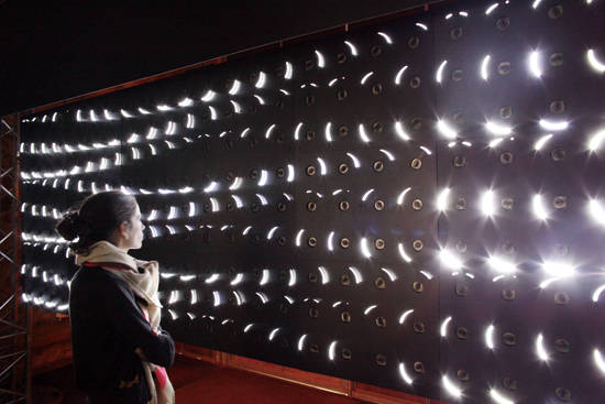 팀보이드의 ‘라이트웨이브(Lightwave)’ 설치 전경. 사진 = 팀 보이드