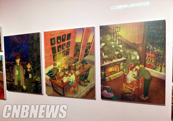 일러스트레이터 퍼엉의 작품도 '연애의 온도'전에 전시된다.(사진=김금영 기자)