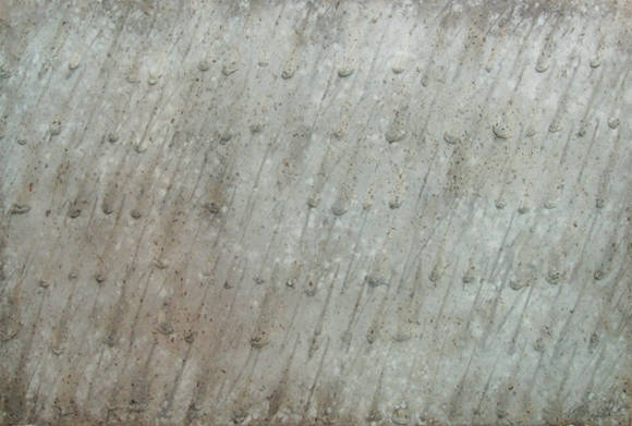 박서보, ‘묘법 No.104-83’. 캔버스 위에 한지와 혼합 매체, 68.5 x 101.6cm. 1983.