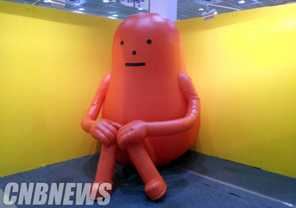 스티키 몬스터 랩의 설치물은 포토 섹션으로 관람객들의 발길을 붙잡는다.(사진=김금영 기자)