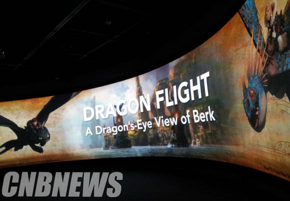 ‘드래곤 길들이기’ 파노라마 영상(3분 30초)이 ‘드림웍스애니메이션 특별전’에 공개된다. 미술관 내 반원극장에 들어가면 거대한 스크린이 눈앞에 펼쳐져 애니메이션이 만들어지는 과정을 체험할 수 있다.(사진=김금영 기자)