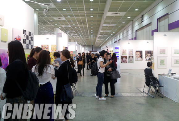 '2016 서울오픈아트페어'가 열리는 코엑스 현장.(사진=김금영 기자)