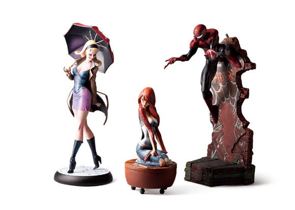 캐릭터 피규어 중 최다 경합 및 최고가에 낙찰된 '그웬 트테이시, 메리 제인, 스파이더맨' 피규어.(사진=서울옥션)