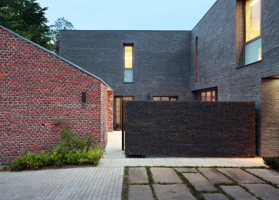 서울 종로에 소재한 정재헌 건축가의 ‘도천 라일락집’. (사진=박영채)