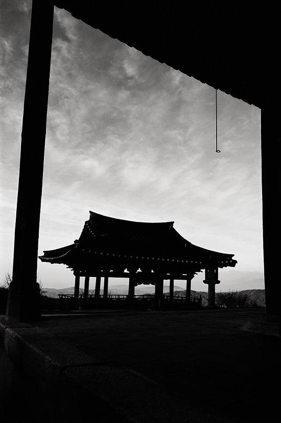 이인미, ‘부석사’. 디지털 프린트, 35 X 42cm(1/10 ed). 2016.