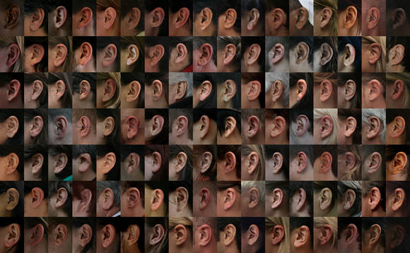 김서량, '메이 아이 포토그래프 유어 이어스? (May I Photograph Your Ears?)'. 각각 21 x 14cm, 사진. 2009~2014. (사진 = 김서량)